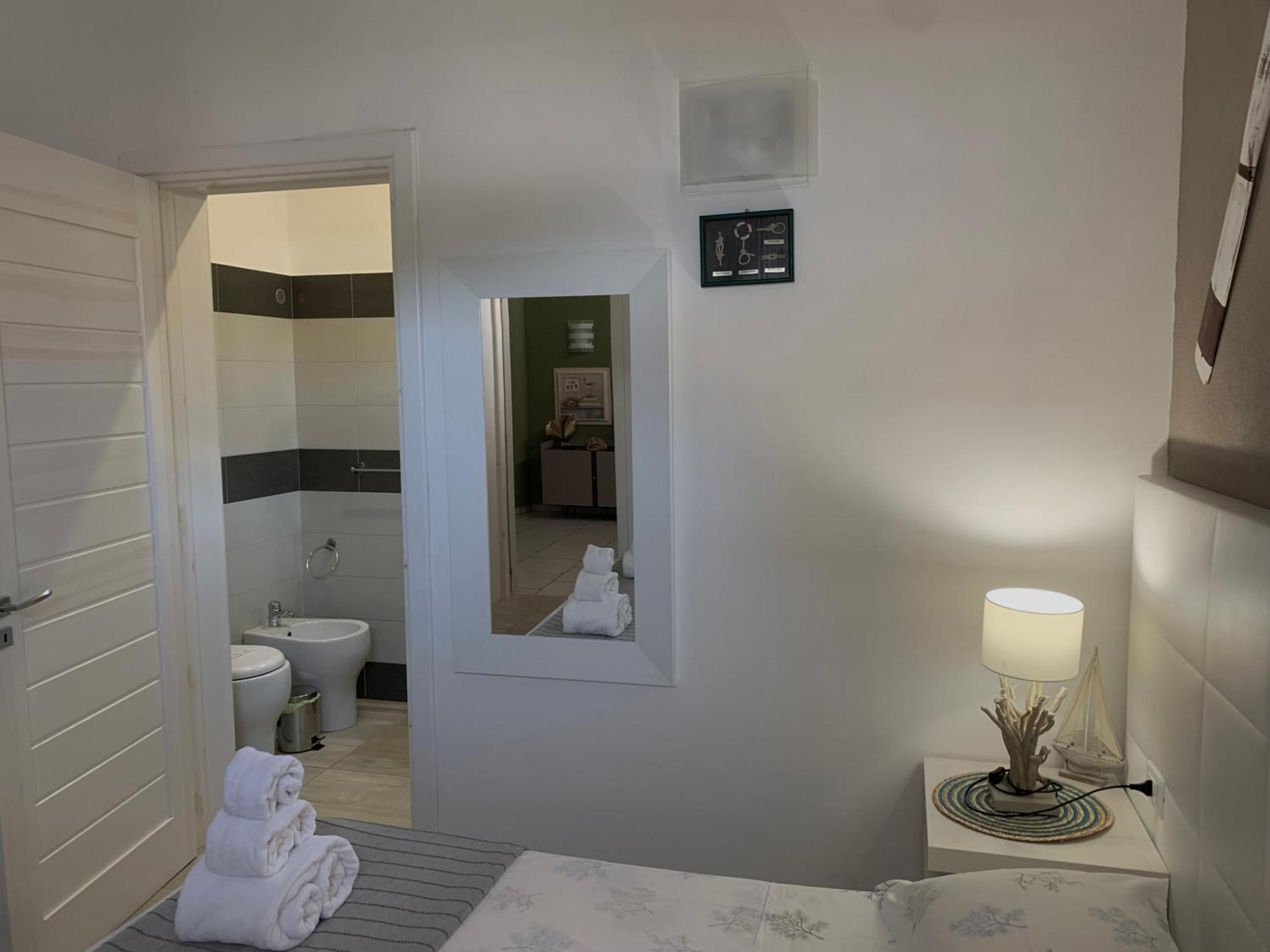 Aquarama Rooms & Apartments Torre Squillace ภายนอก รูปภาพ