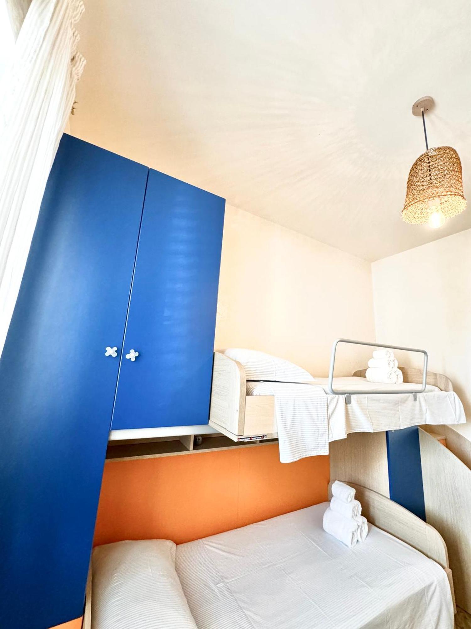 Aquarama Rooms & Apartments Torre Squillace ภายนอก รูปภาพ